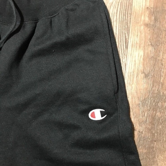 NEW CHAMPION BLACK REVERSE WEAVE JOGGER W/ LOGO - Picture 2 of 4